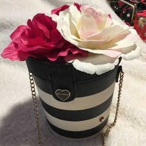 🌸 Betsey Johnson Flower Pot Crossbody Bag EUC